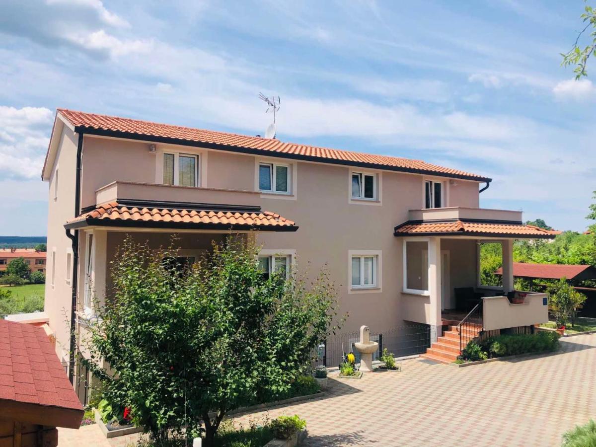 Apartments Zdenka Labin  Εξωτερικό φωτογραφία