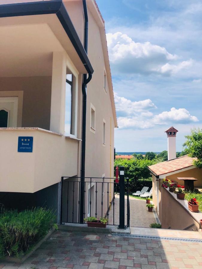 Apartments Zdenka Labin  Εξωτερικό φωτογραφία